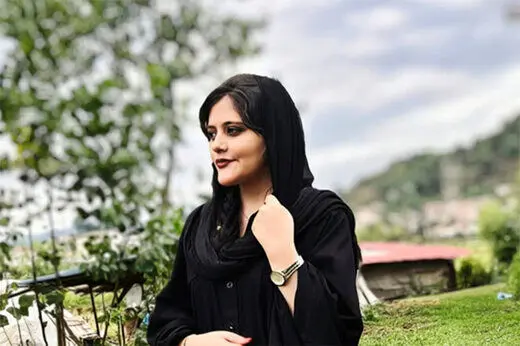 یاسر جبرائیلی: علت فتنه ۱۴۰۱ مربوط به افزایش نرخ ارز بود؛ نه درگذشت مهسا امینی/ ویدئو