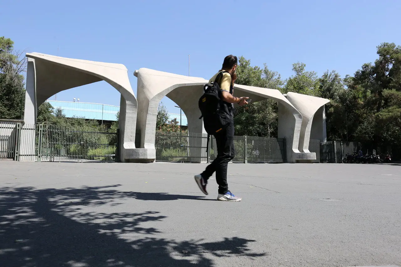 ۵ دانشجوی بازداشتی دانشگاه تهران آزاد شدند