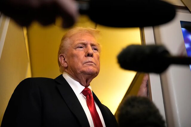 محبوبیت ترامپ به ۳۷ درصد کاهش یافت - سلام نو