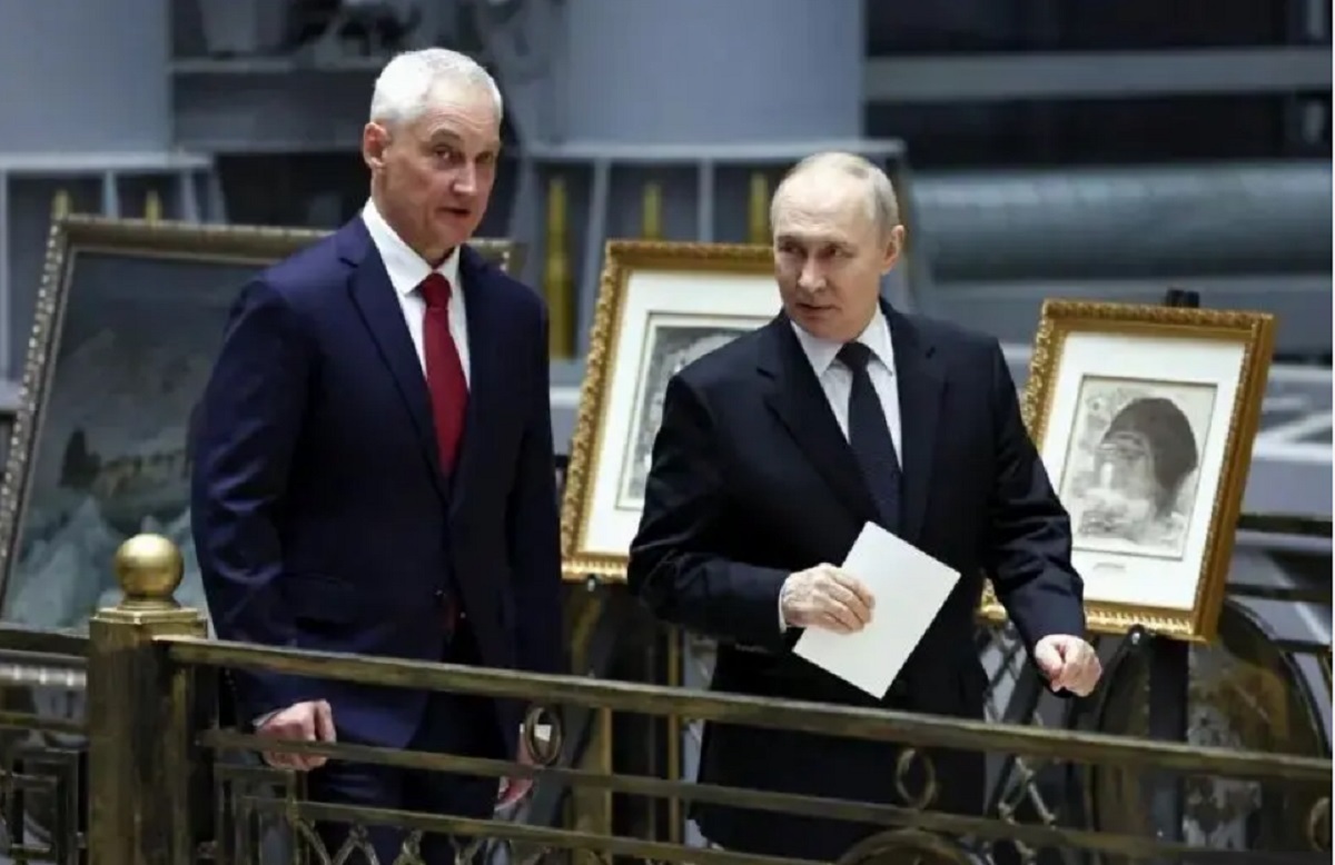 تنش لفظی رهبران روسیه و اوکراین؛ پوتین: سرزمین‌های تاریخی‌مان یا با دیپلماسی آزاد می‌شود یا با جنگ