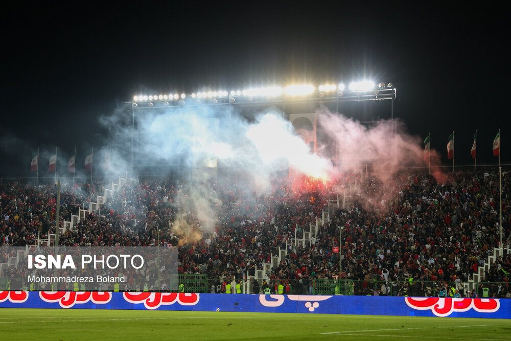 حمله به خودروی کیا در اتوبان/ پرسپولیس همانجا ماند