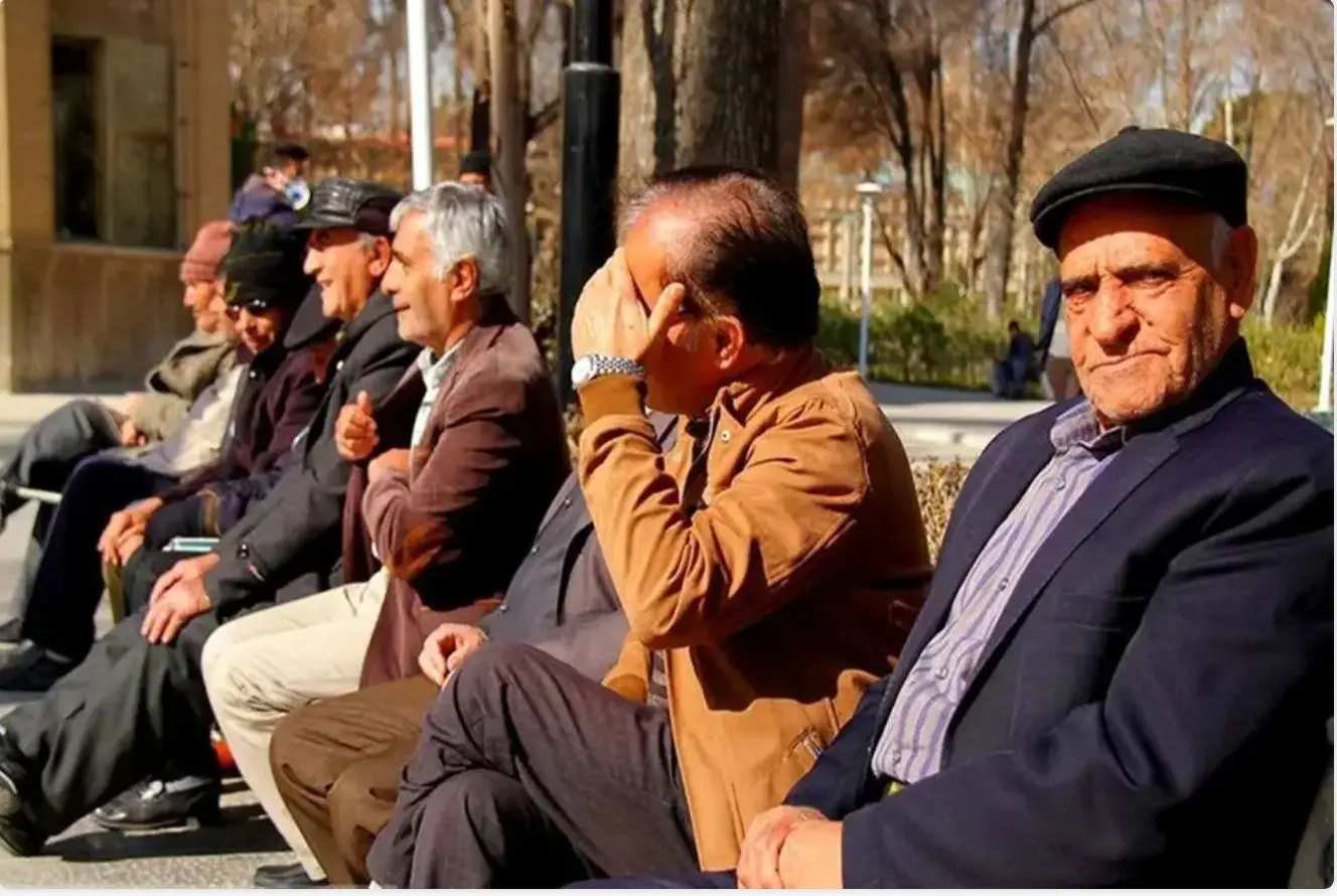 تعهدات جدید برای بازنشستگان کشوری و فرهنگیان بازنشسته | مزایا و پوشش‌های بیمه تکمیلی جدید درمان ویژه بازنشستگان