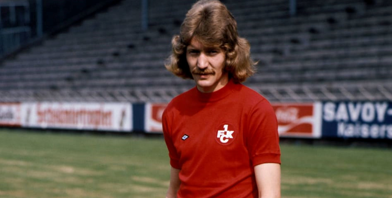 آشنایی با والتر فروش، نیکوتین بوندسلیگا؛ از 20 کارت زرد در یک فصل تا پنهان‌سازی پاکت سیگار در جوراب