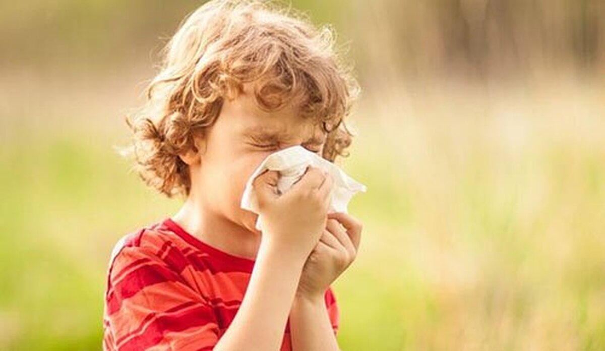 از چه زمانی آلرژی غذایی در افراد آغاز می‌شود؟