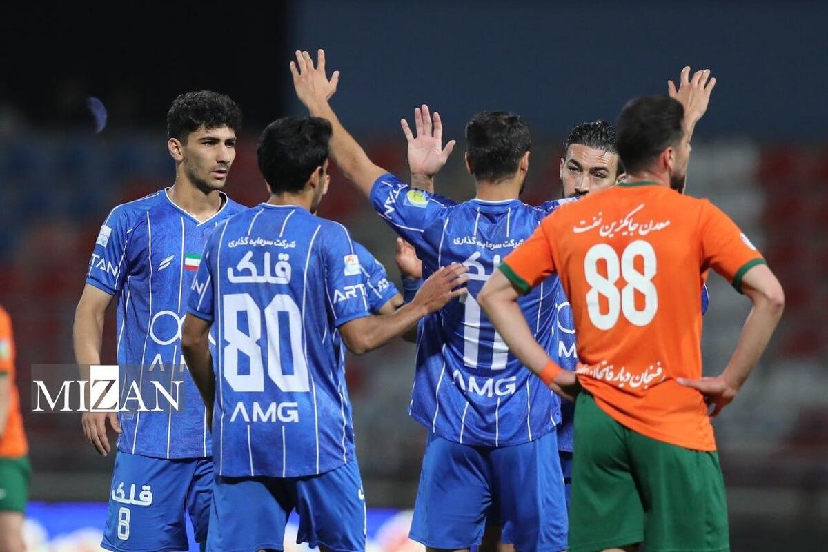 هشدار پیشکسوت استقلال/ لطیفی: حمایت از بختیاری‌زاده مُهم است/ تیم هنوز ثبات لازم را ندارد!