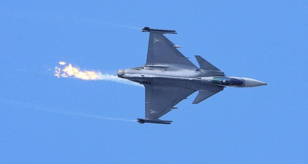 معنای JAS در جت جنگنده ساب JAS 39 GRIPEN چیست؟