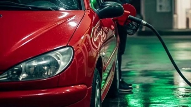 بنزین یارانه‌ای به خانوار می‌رسد