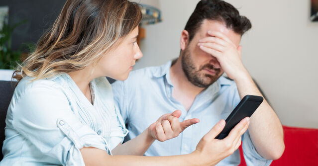 خیانت چیست؟ (تعریف خیانت در روانشناسی)