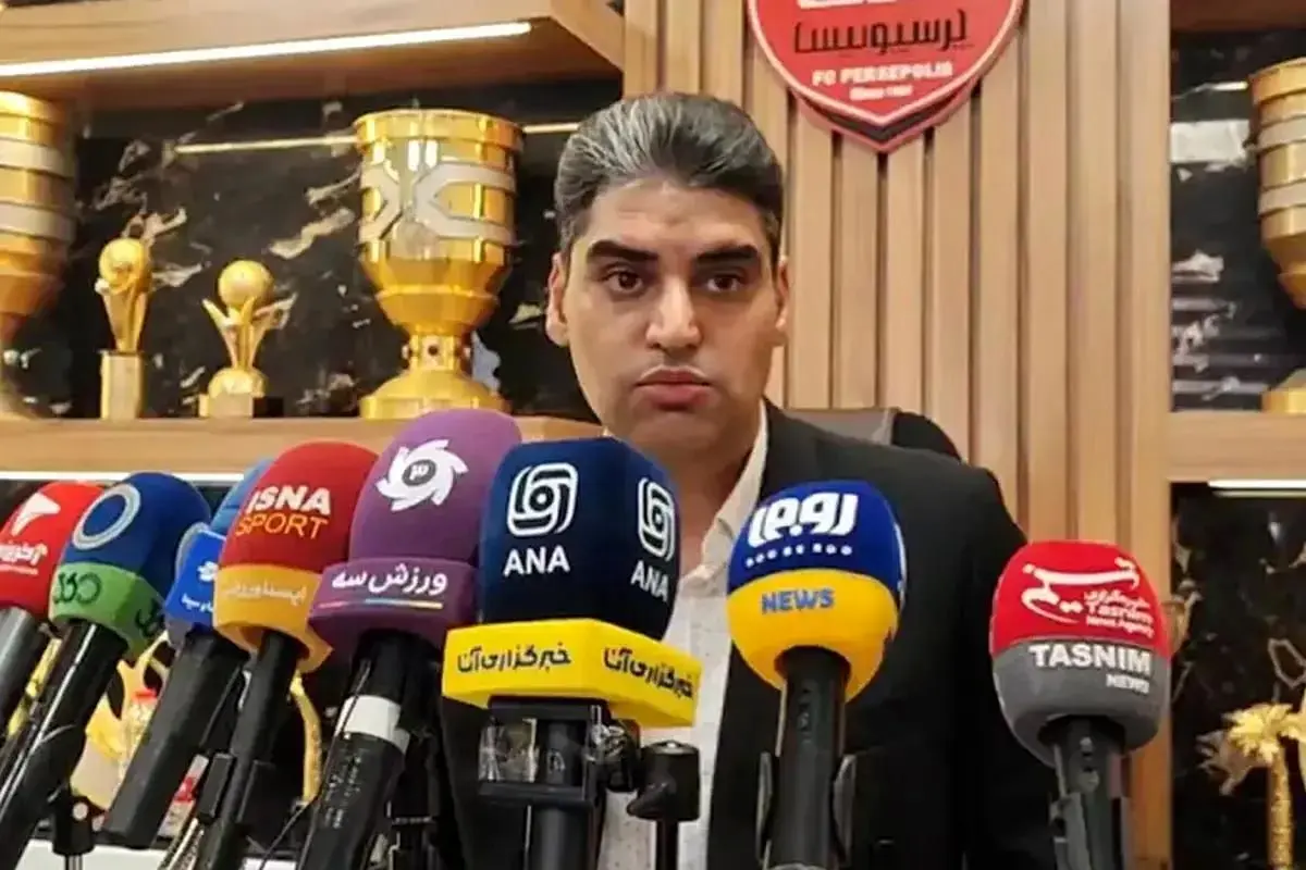 حدادی: اگر پرسپولیس قهرمان نشود، حقوق سه‌ساله‌ام را پس می‌دهم