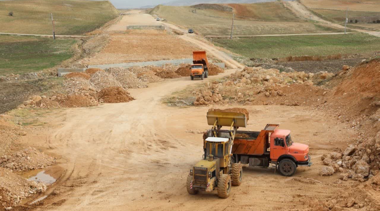 وعده استاندار ایلام برای تکمیل کنارگذر ایوان/کنارگذر ایوان در پیچ آخر