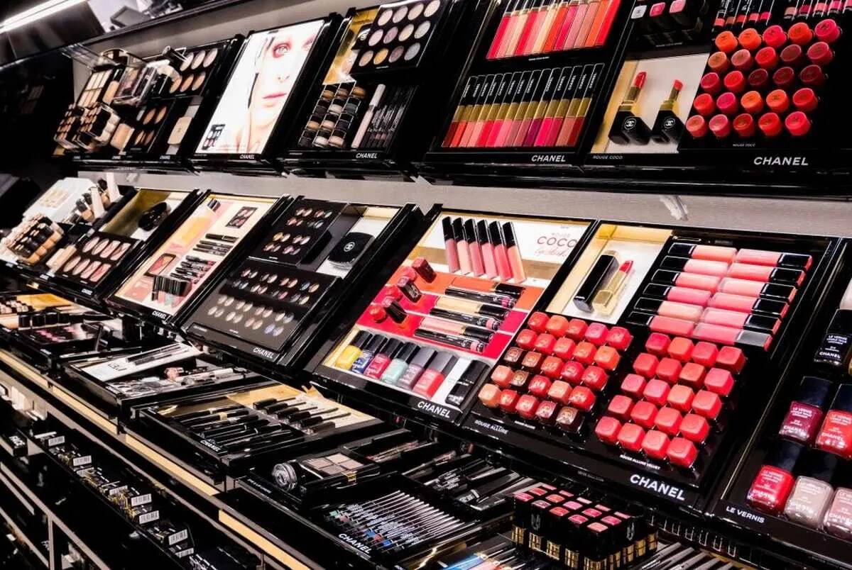 اسامی محصولات آرایشی غیرمجاز اعلام شد