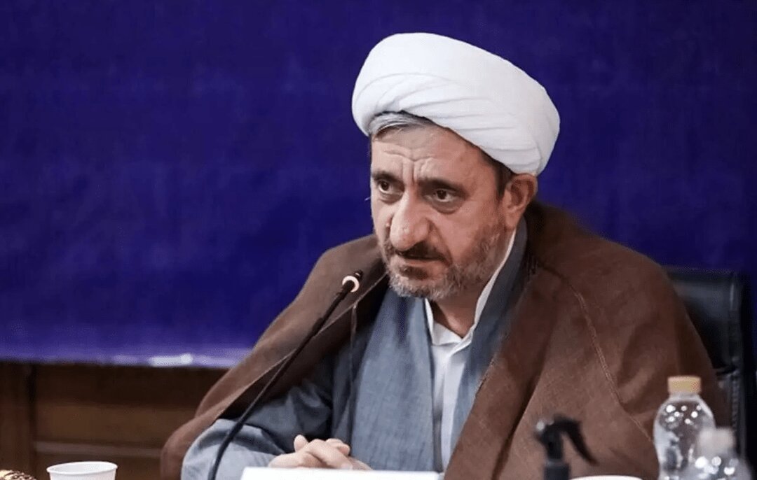 تأکید بر صیانت از هویت روحانیت و قاطعیت در برخورد با مفاسد اقتصادی
