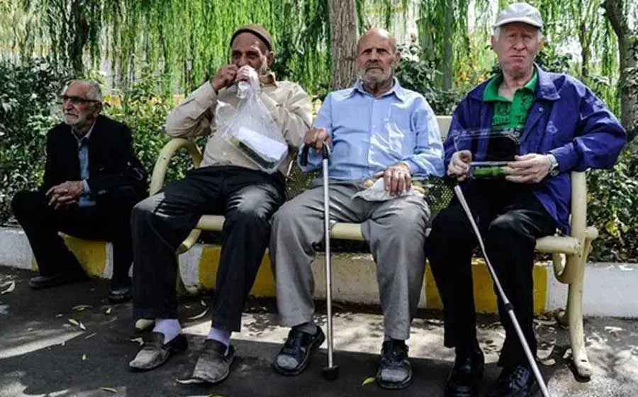 خبر مهم درباره رقم  عیدی بازنشستگان و فرهنگیان بازنشسته